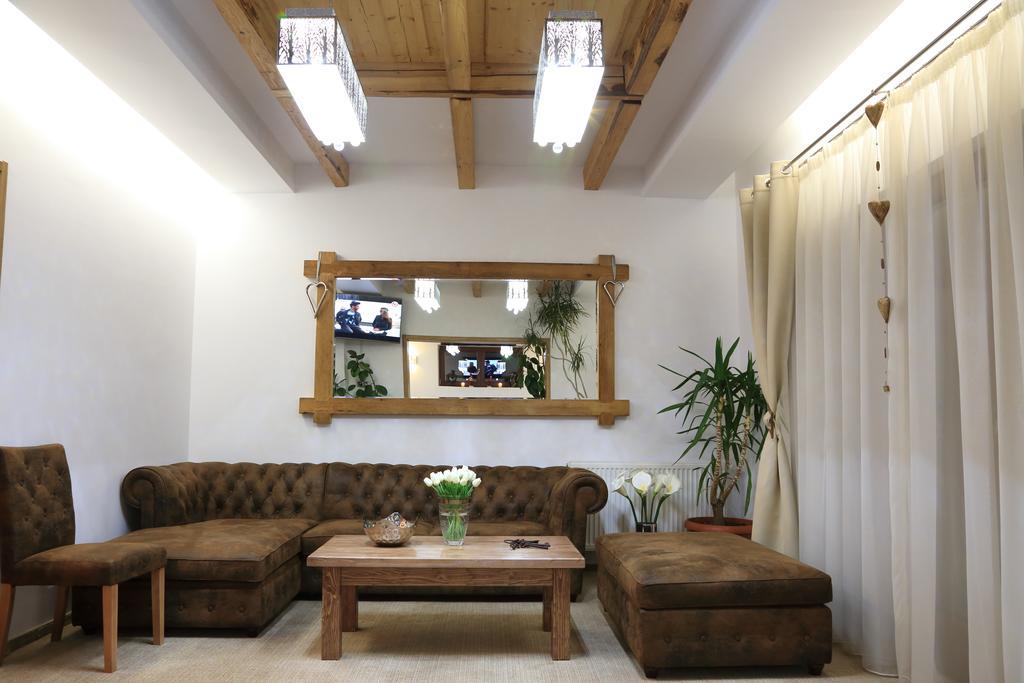 La Monitori Hotel Sinaia Luaran gambar